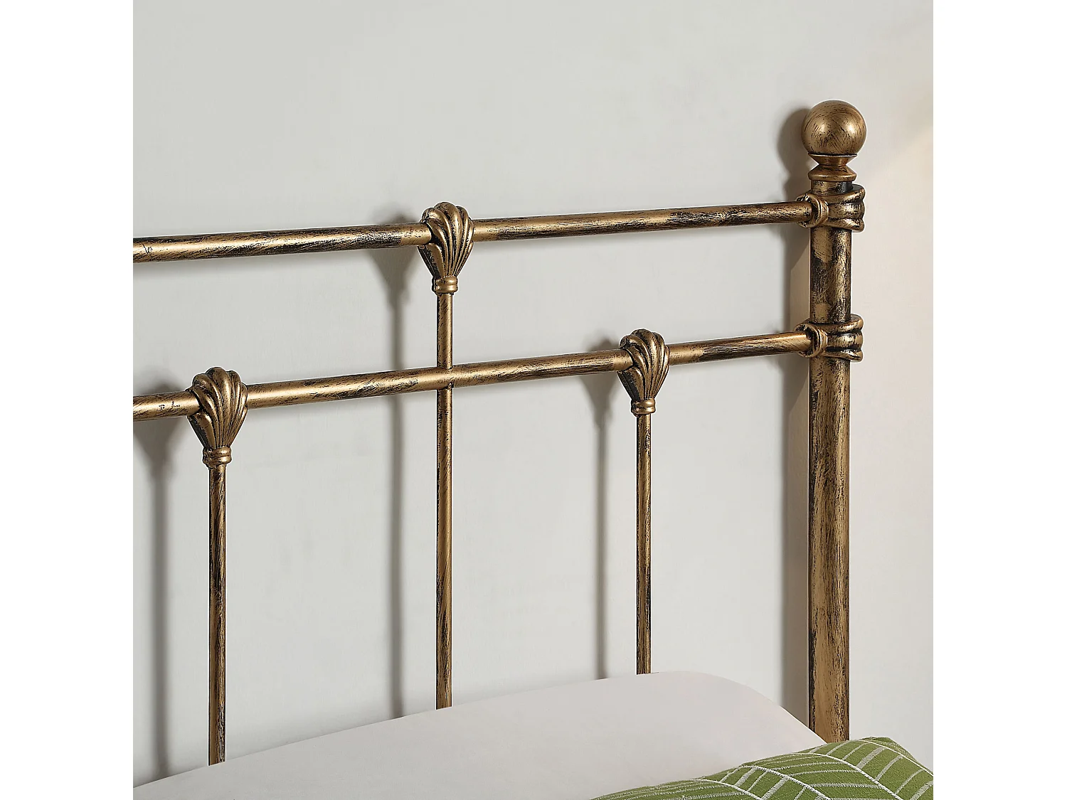 Bayford Traditional Vintage Style Metal Bed Frame