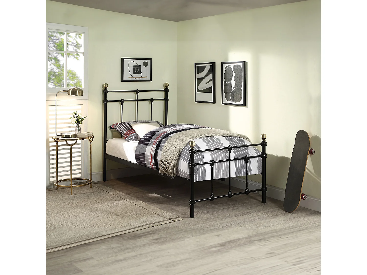 Bayford Traditional Vintage Style Metal Bed Frame