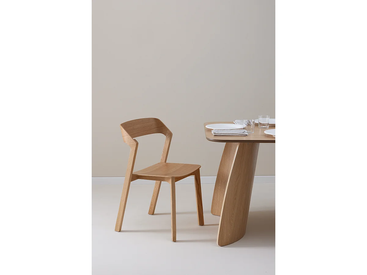 Lot de 4 chaises en contreplaqué de chêne