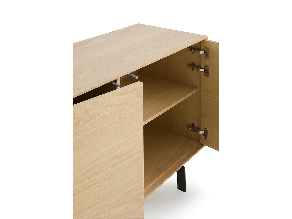 Buffet 2 portes plaqué chêne naturel avec pieds métalliques noirs