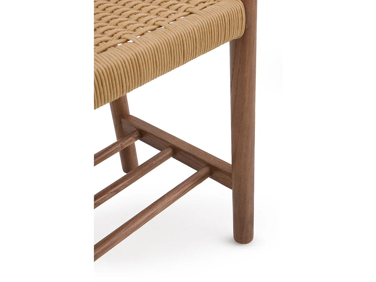 Banc en bois de frêne couleur noyer avec assise tressée