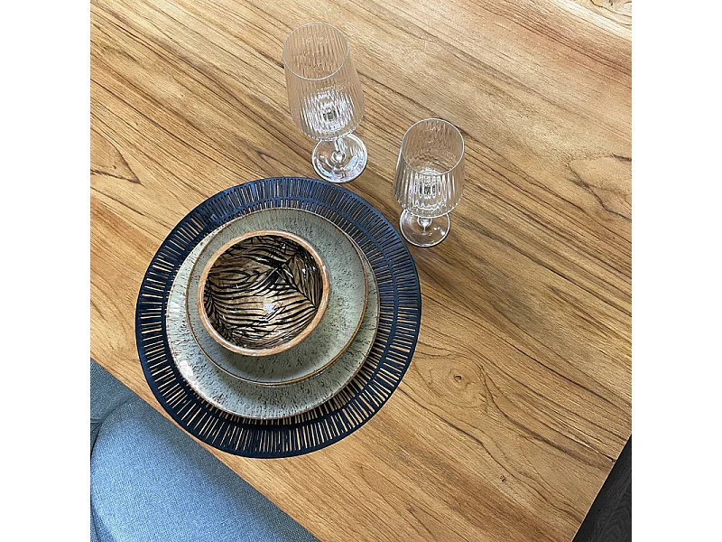 Table à manger extensible 200/300 teck recyclé pieds métal – ORLANDO