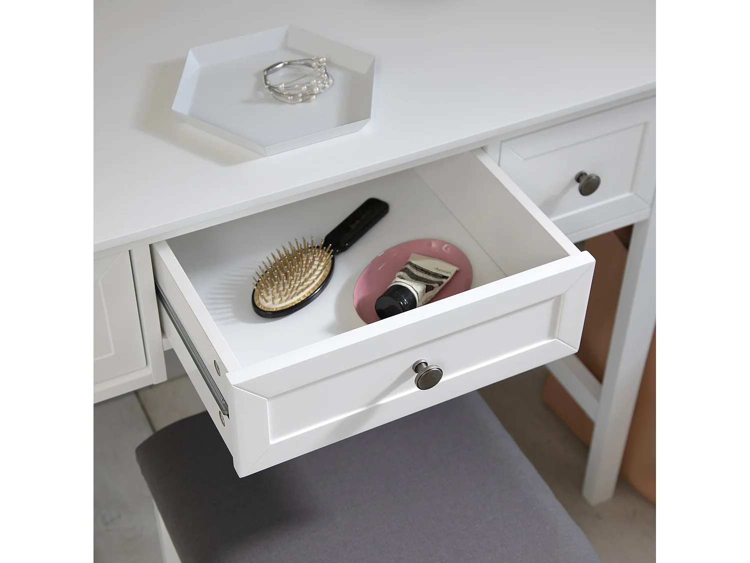 Noa & Nani Karlstad Dressing Table with Drawers and Stool in White