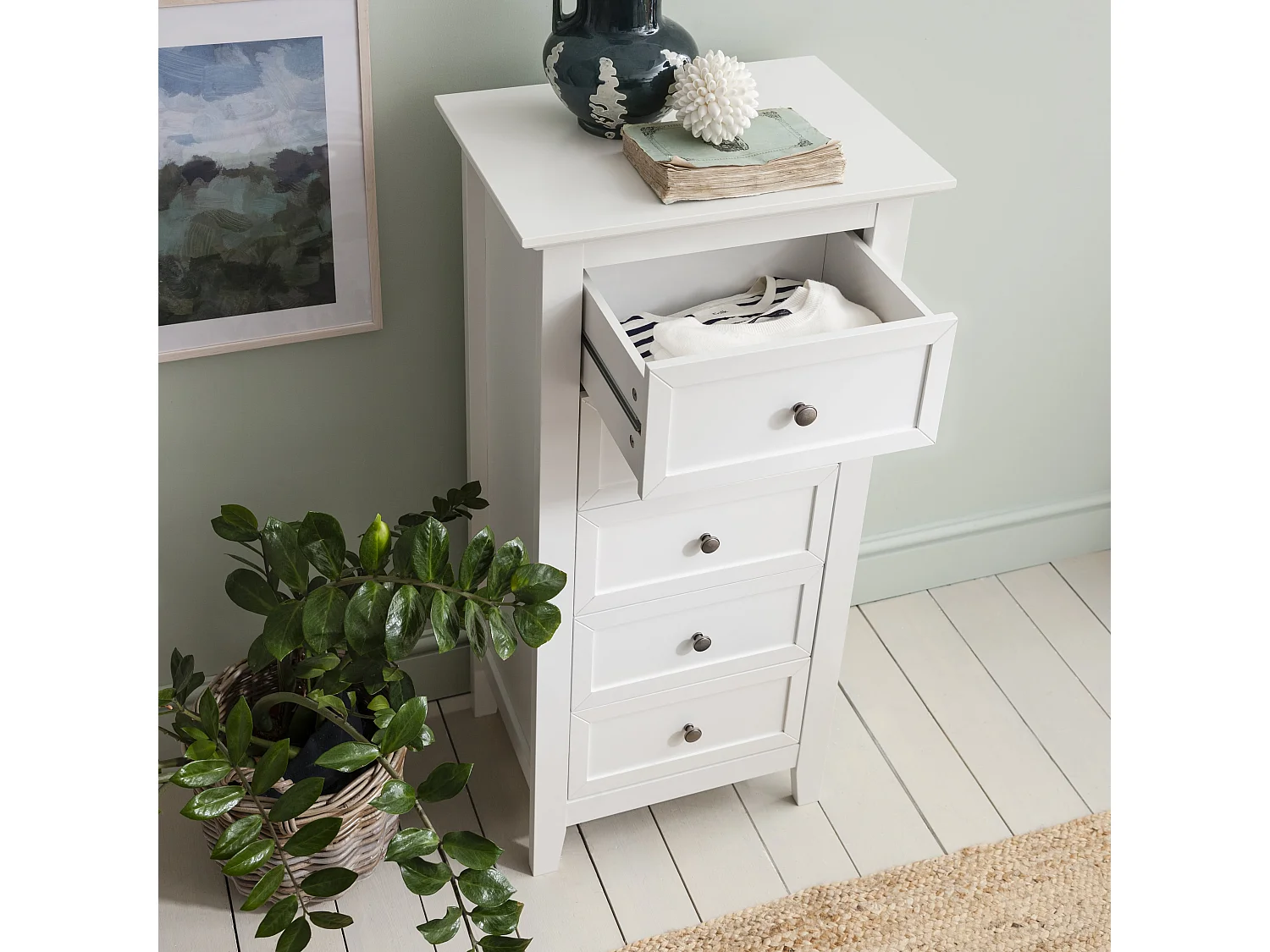 Noa & Nani Karlstad Chest of Drawers 5 Drawer Tall in White