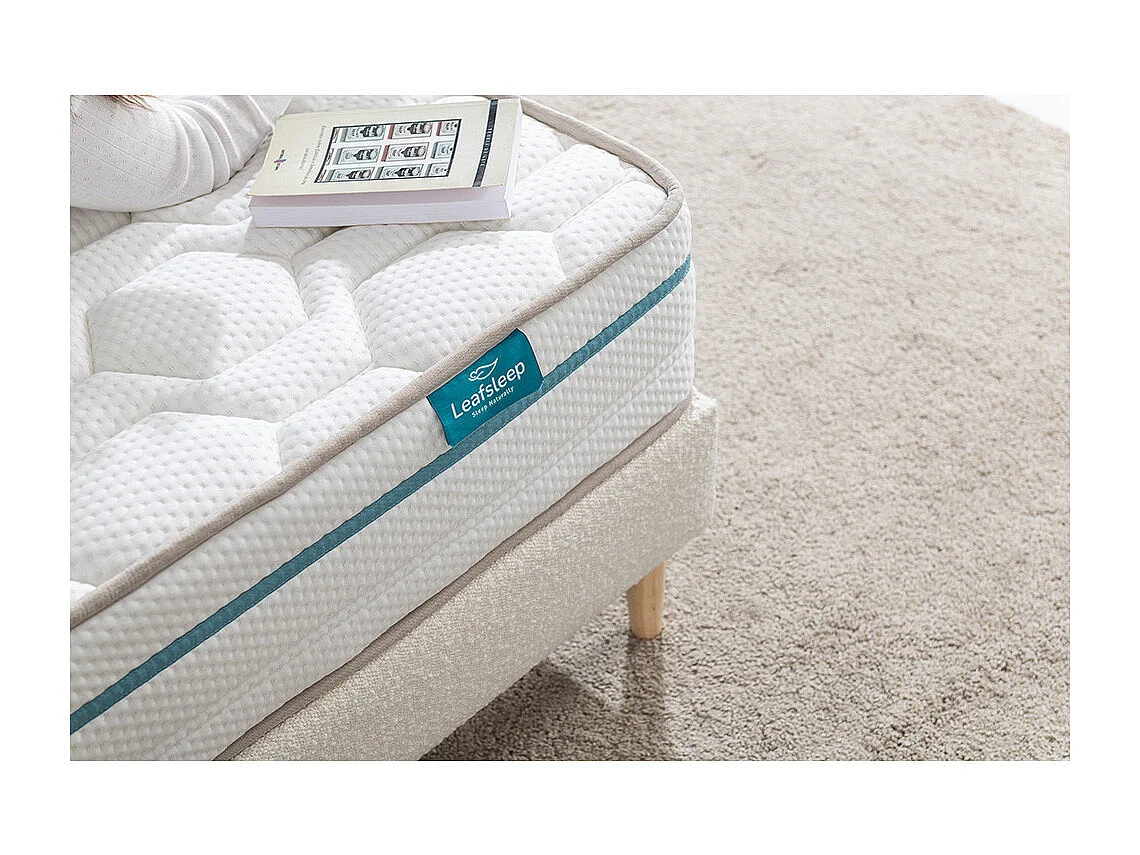 Matelas Nature Cloud One  Taille 190 x 160 cm Hauteur 22 cm