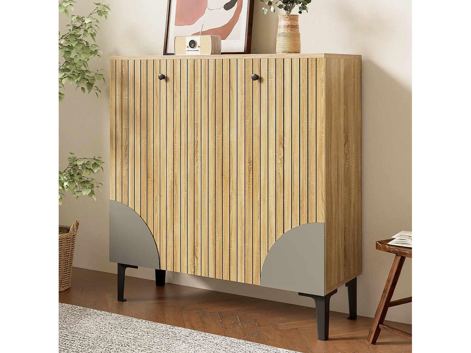 Meuble à chaussures effet bois avec 3 portes cannelées 90x32x94cm