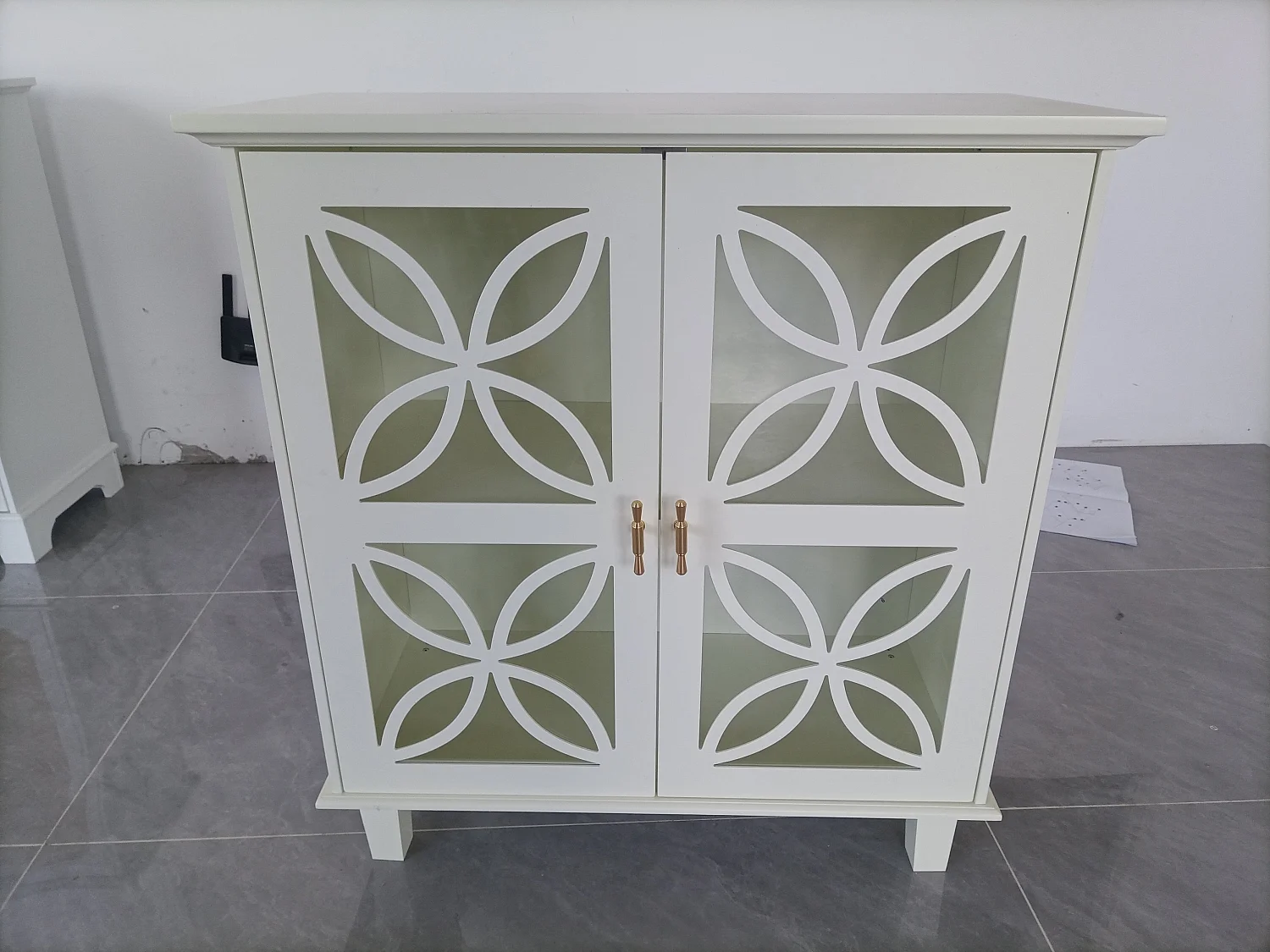 Buffet blanc crème 2 portes vitrées verre trempé à motifs tréfilés 80x38x87cm