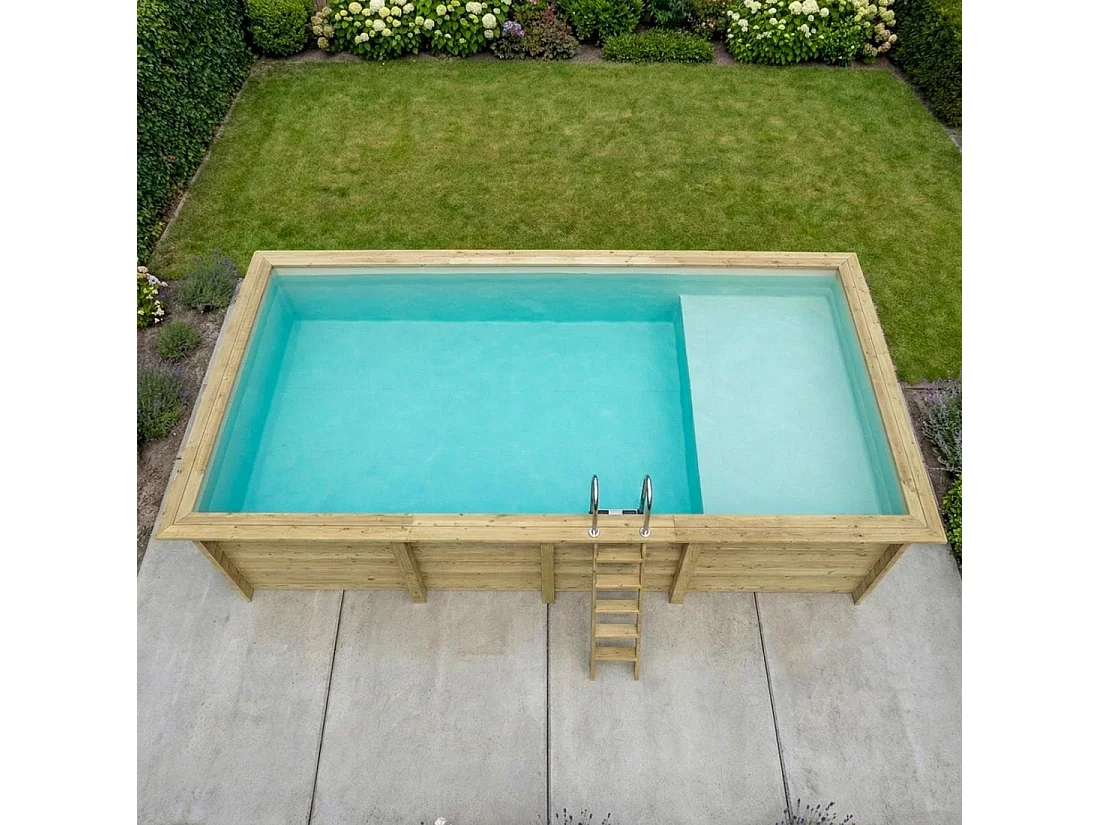 Piscina in legno AQUA 7 x 3.75 – H.1.45 m con spiaggia, sabbia, con supporti da cementare - BAS7308OSPI3+PLA308 - ALTANKA