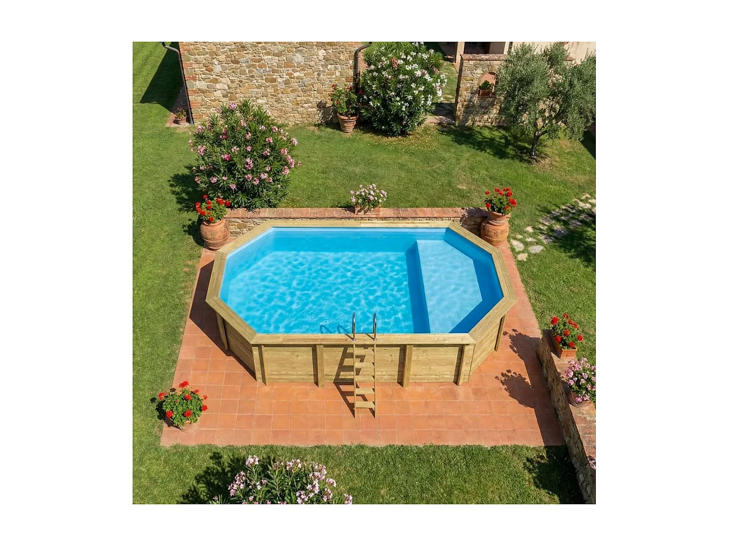 Piscine en bois NEMO 7.3 x 3.97 - H.1.45 m avec plage, bleu pâle, cadre en métal - sans dalle - BAS7305OSPU+PLA305 - ALTANKA