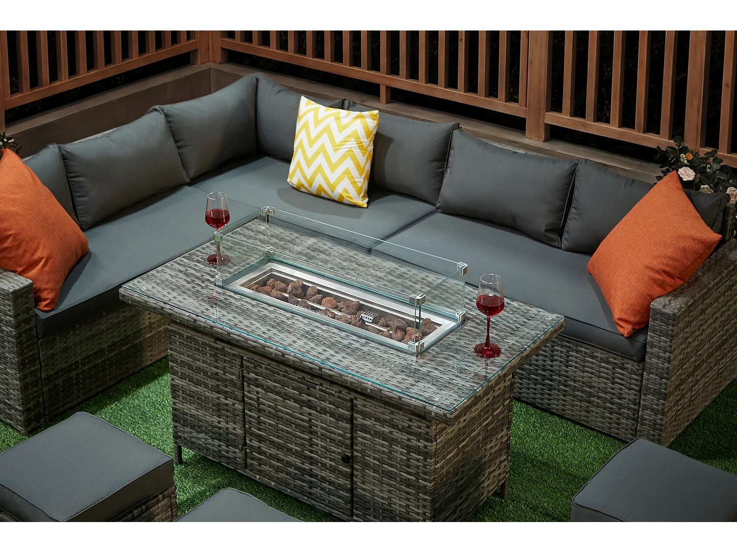 The Tarporley Grey 9 Seat Corner Firepit Rattan Dining Set