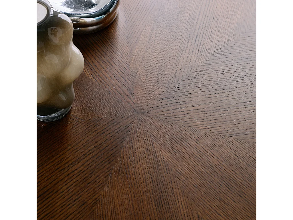 Mesa de comedor ovalada de madera de hevea y chapa de roble para 6