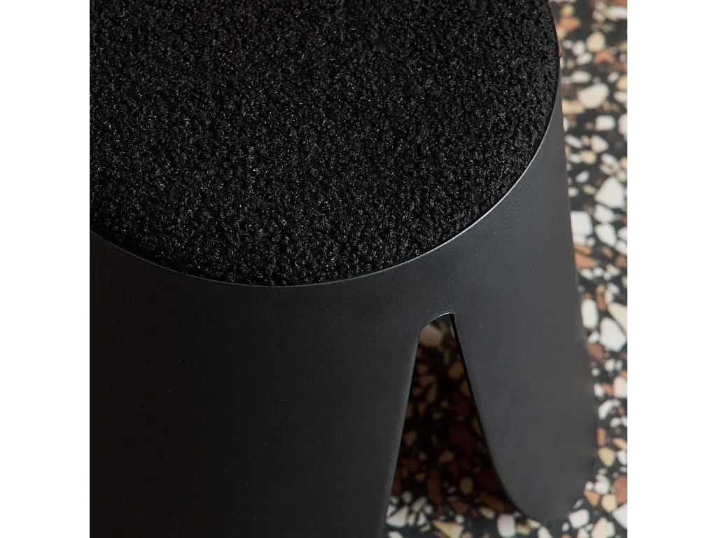 Sgabello impilabile per bambini in bouclé testurizzato, set di 2, nero