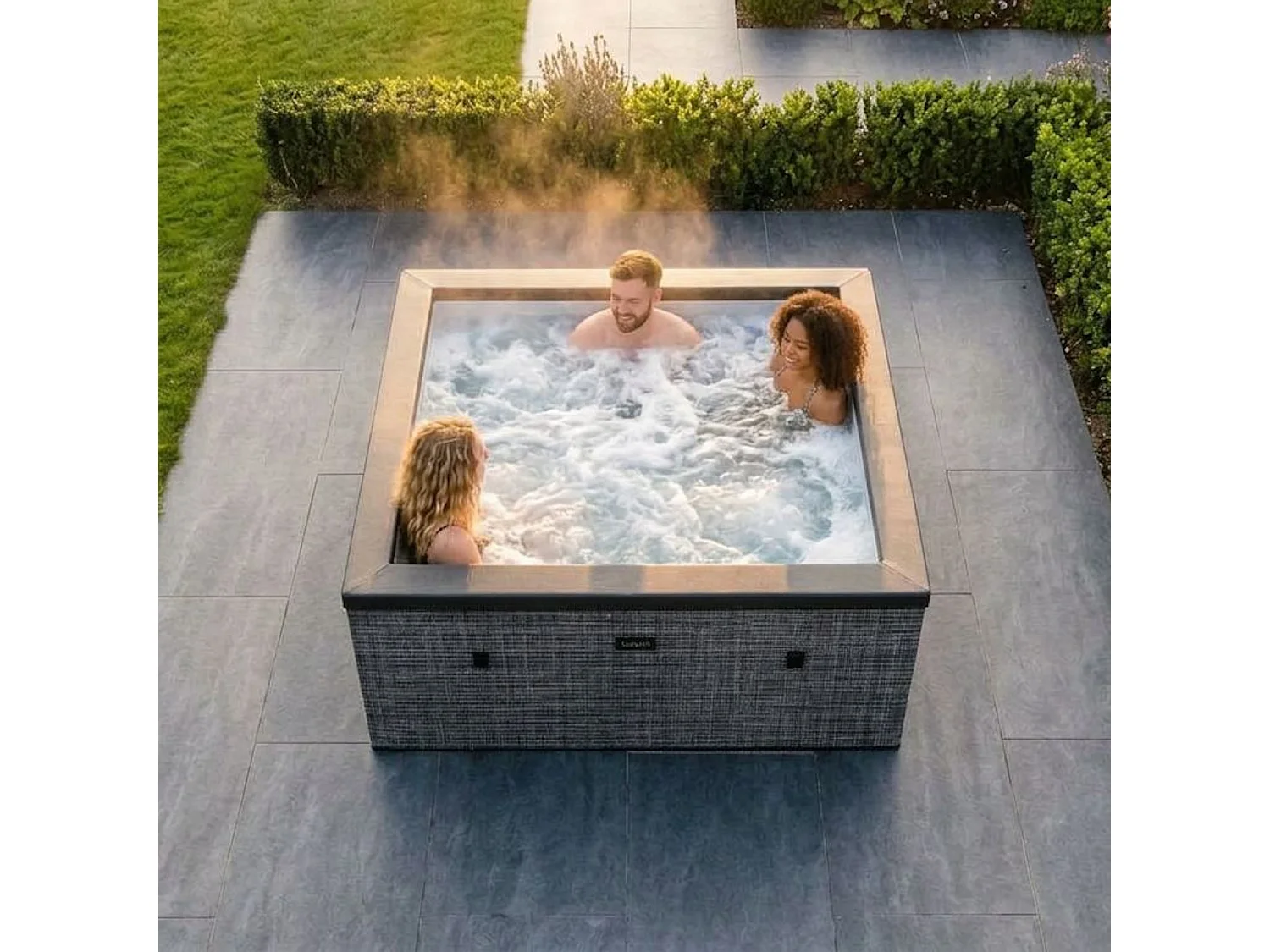 Wave Garda 4-Person Square Foam-Insulated Hot Tub & Spa | Anthracite Grey | EnergySave Bundle