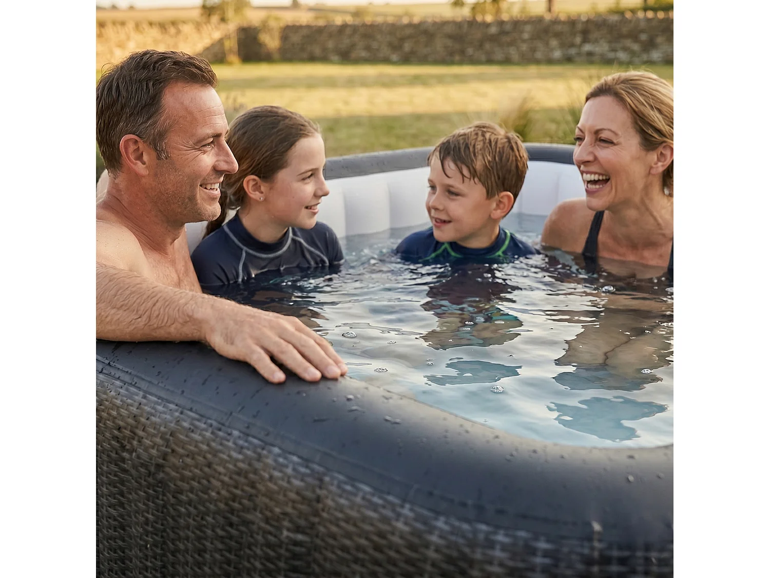 Wave Pacific | 4-6 Person Square Inflatable Hot Tub | EnergySave Bundle