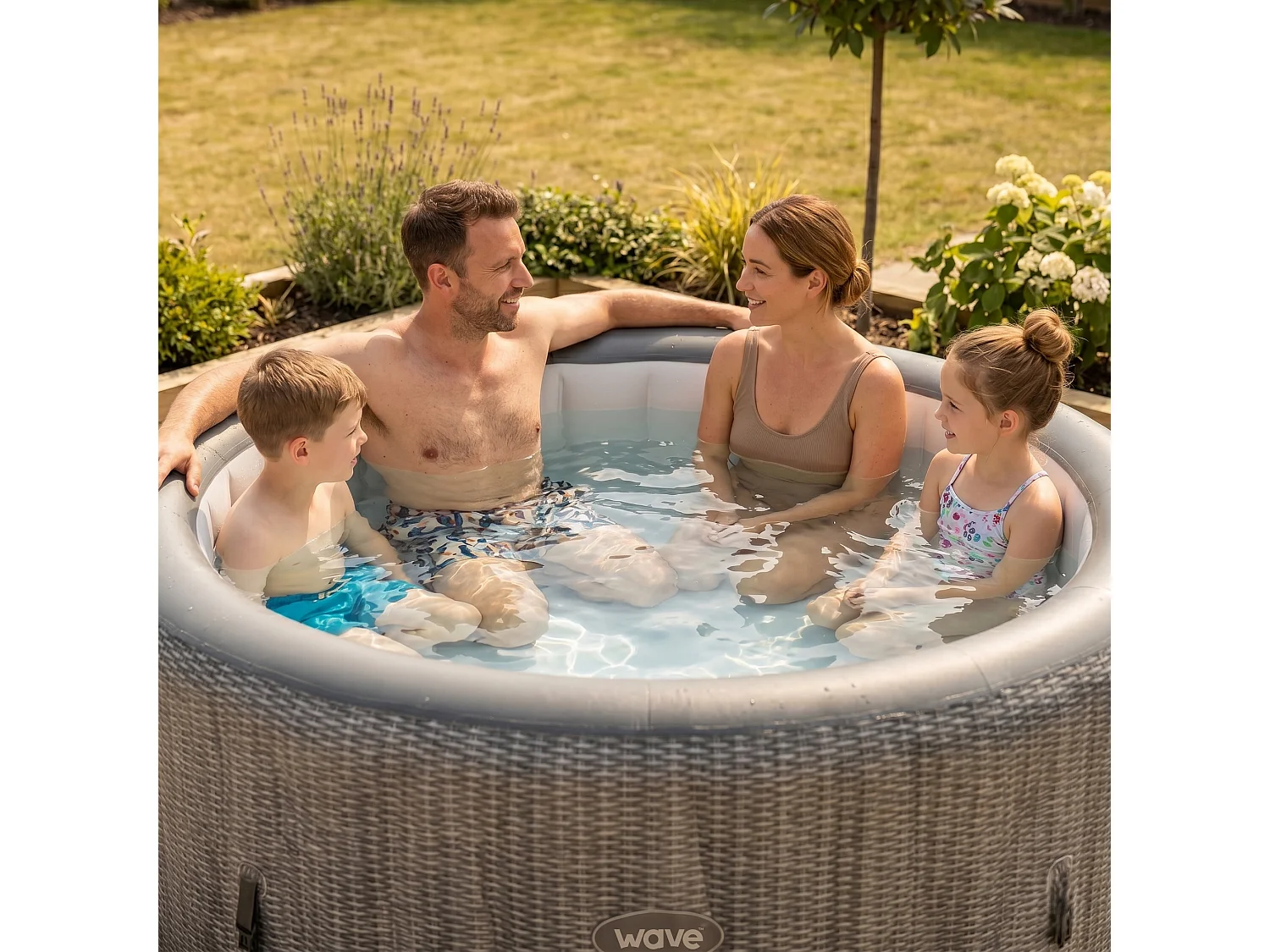 Wave Atlantic | 4-6 Person Round Inflatable Hot Tub