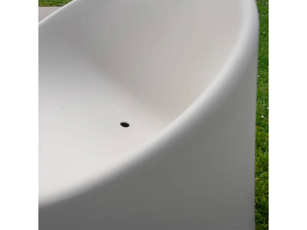 Fauteuil de jardin en résine grège BARBARA