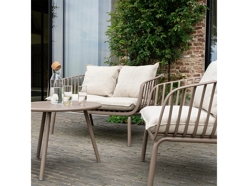 Fauteuil de jardin en résine et acier Marron MARINA