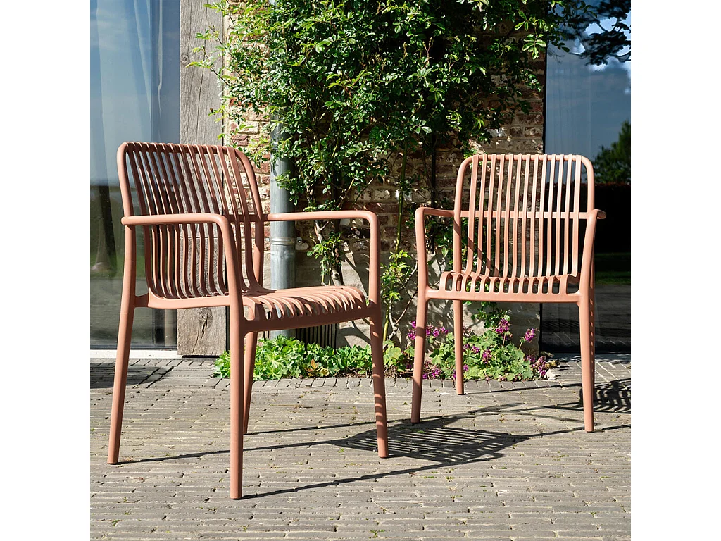 Lot de 2 chaises de jardin en résine Terracotta PALOMA