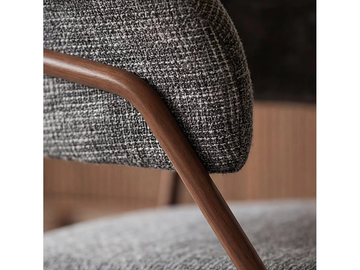 Chaise arrondie tissu gris chiné et pieds en métal effet bois Kanoa (lot de 2)