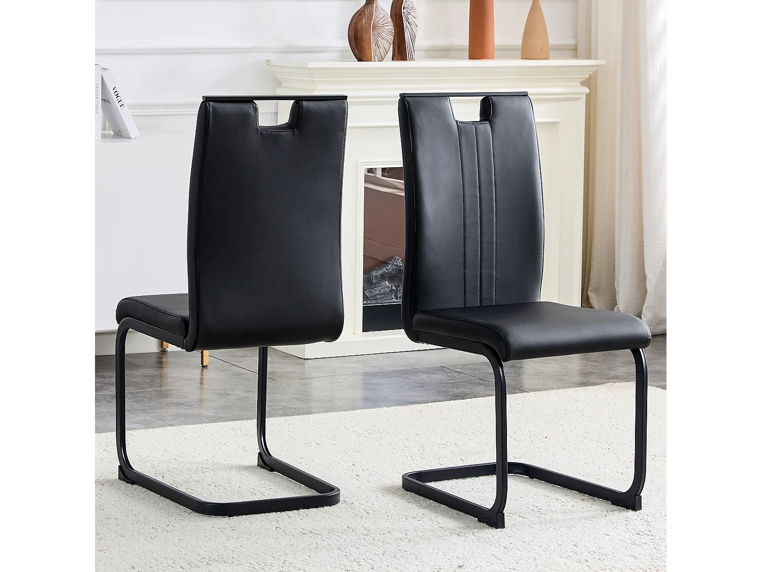 Set di 2 sedie in similpelle PU e struttura in metallo - Nero