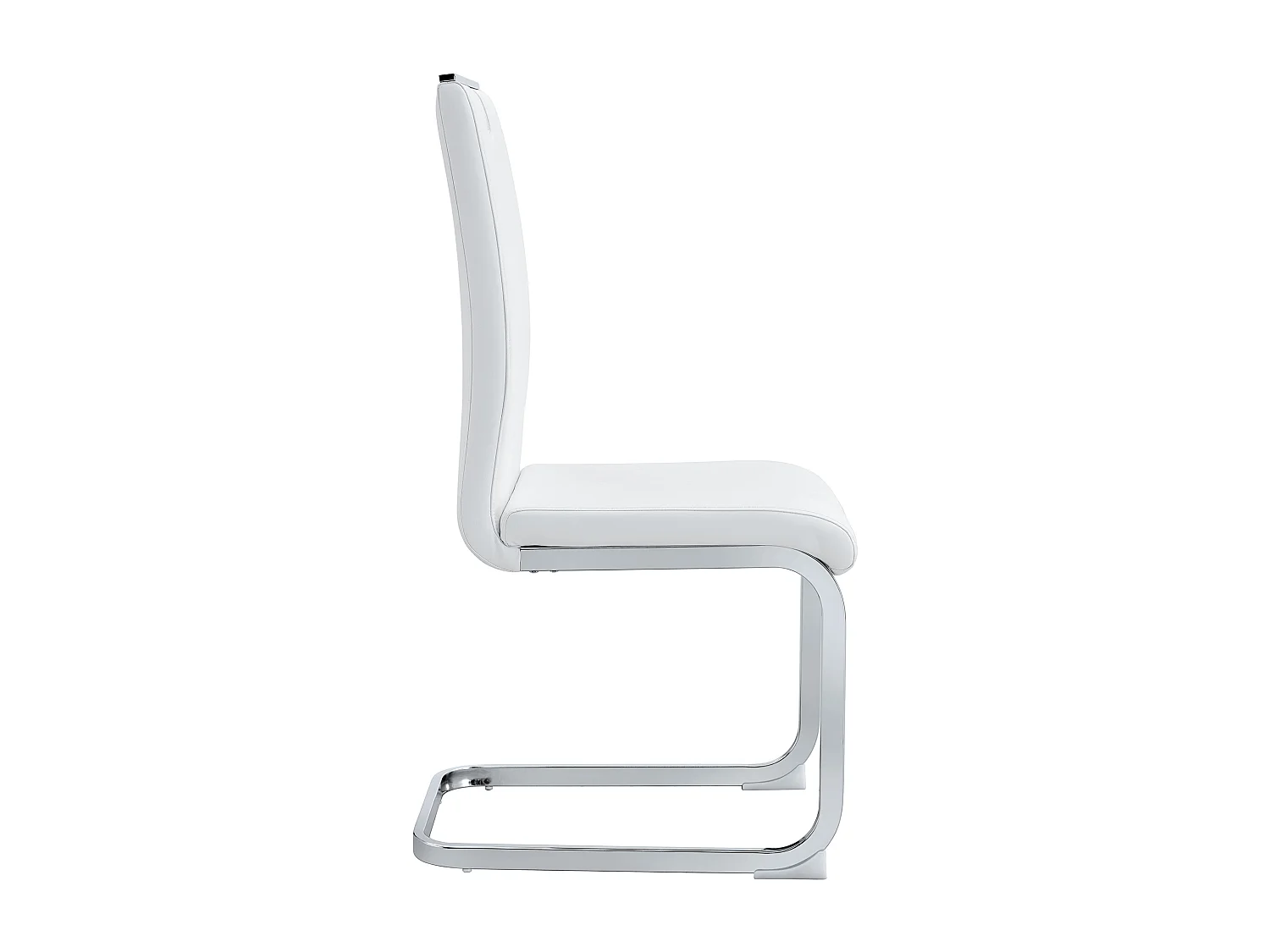 Set van 2 witte stoelen van PU-kunstleer met zilverkleurig metalen frame.