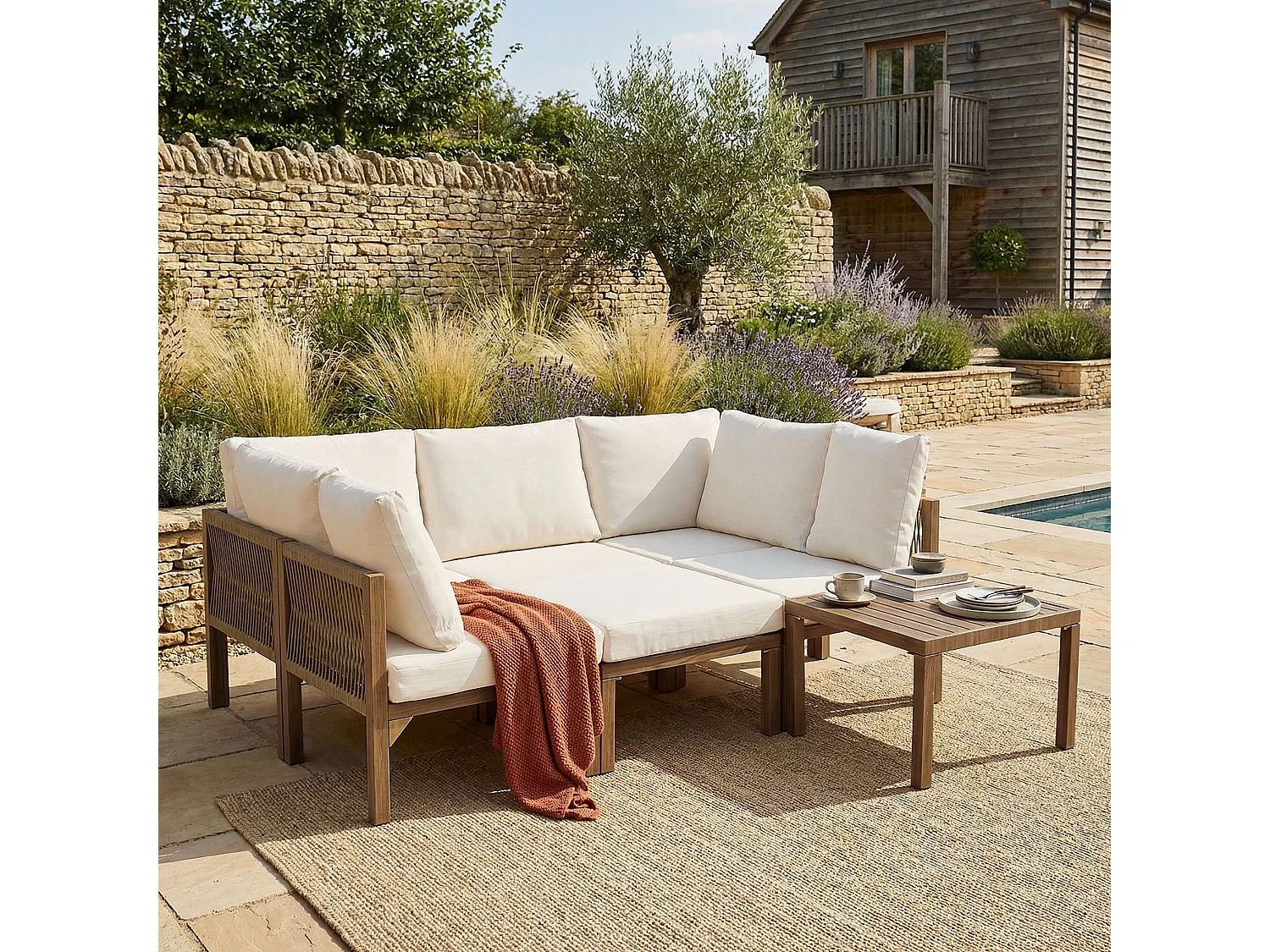 Ensemble de mobilier de jardin - Canapé d'angle (convertible en canapé-lit) et table basse - Beige et tons bois