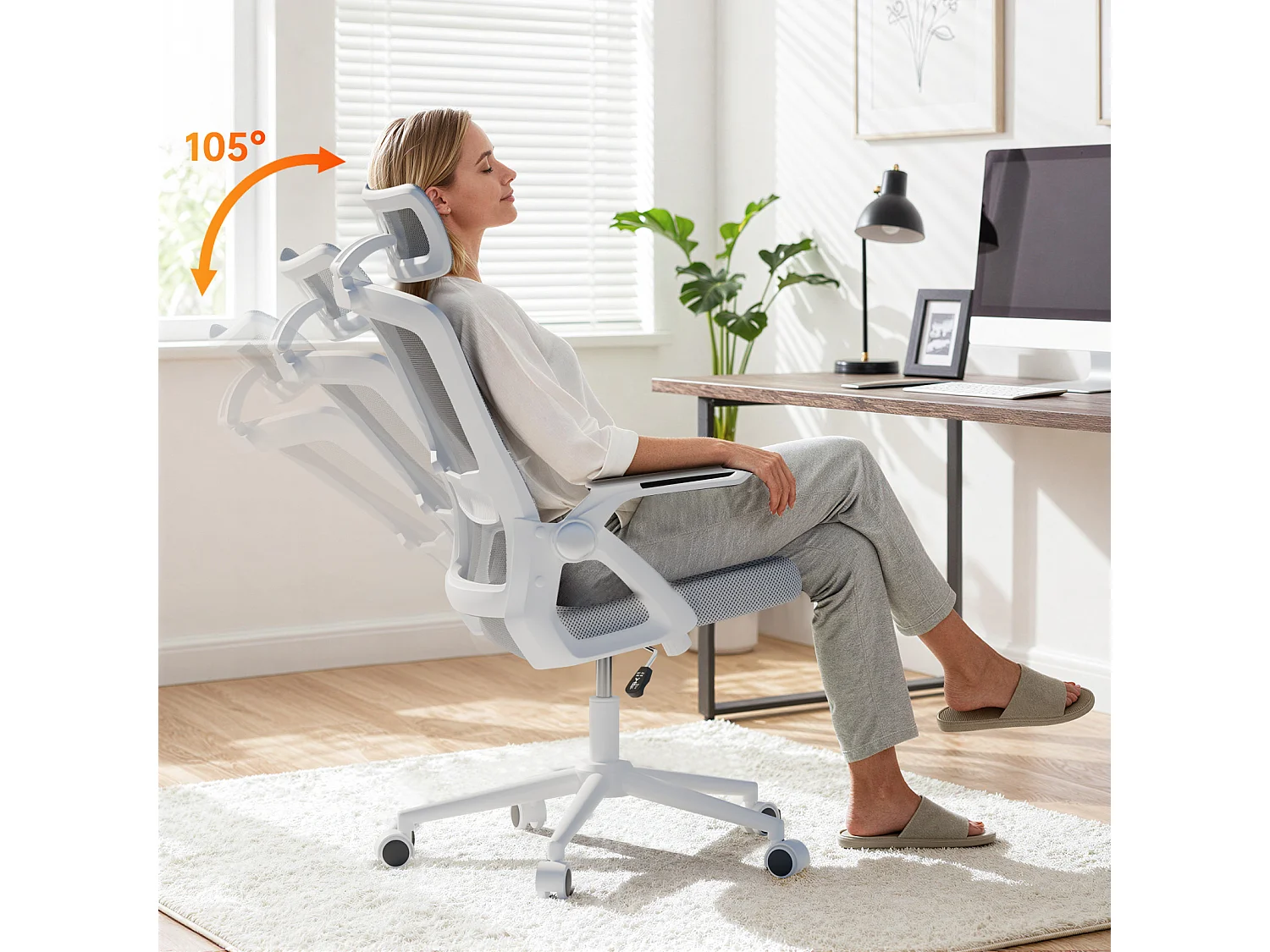 Chaise de bureau ergonomique avec appui-tête réglable, dossier haut en maille, accoudoirs rabattables, soutien lombaire et piètement pivotant