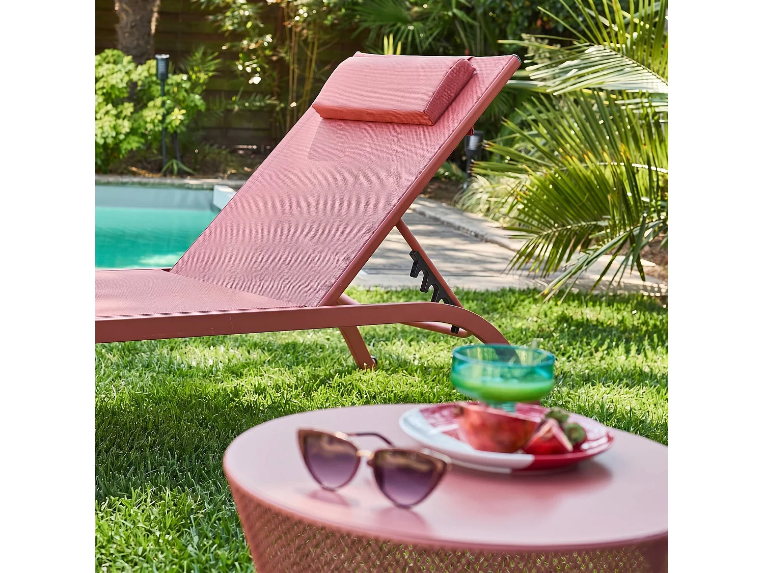 Lot de 2 bains de soleil acier terracotta multi positions avec coussin et roulettes - Ona