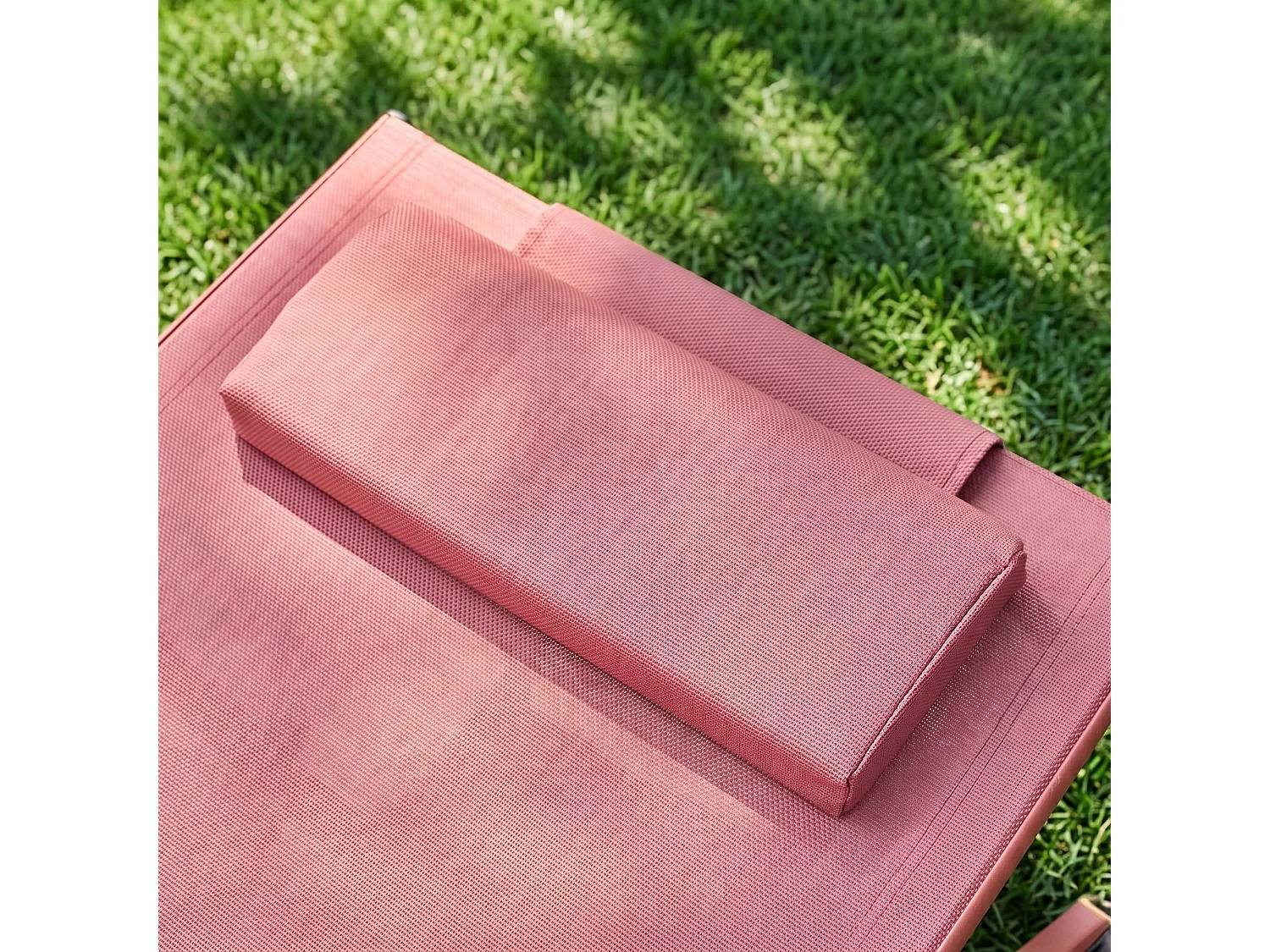 Lot de 2 bains de soleil acier terracotta multi positions avec coussin et roulettes - Ona