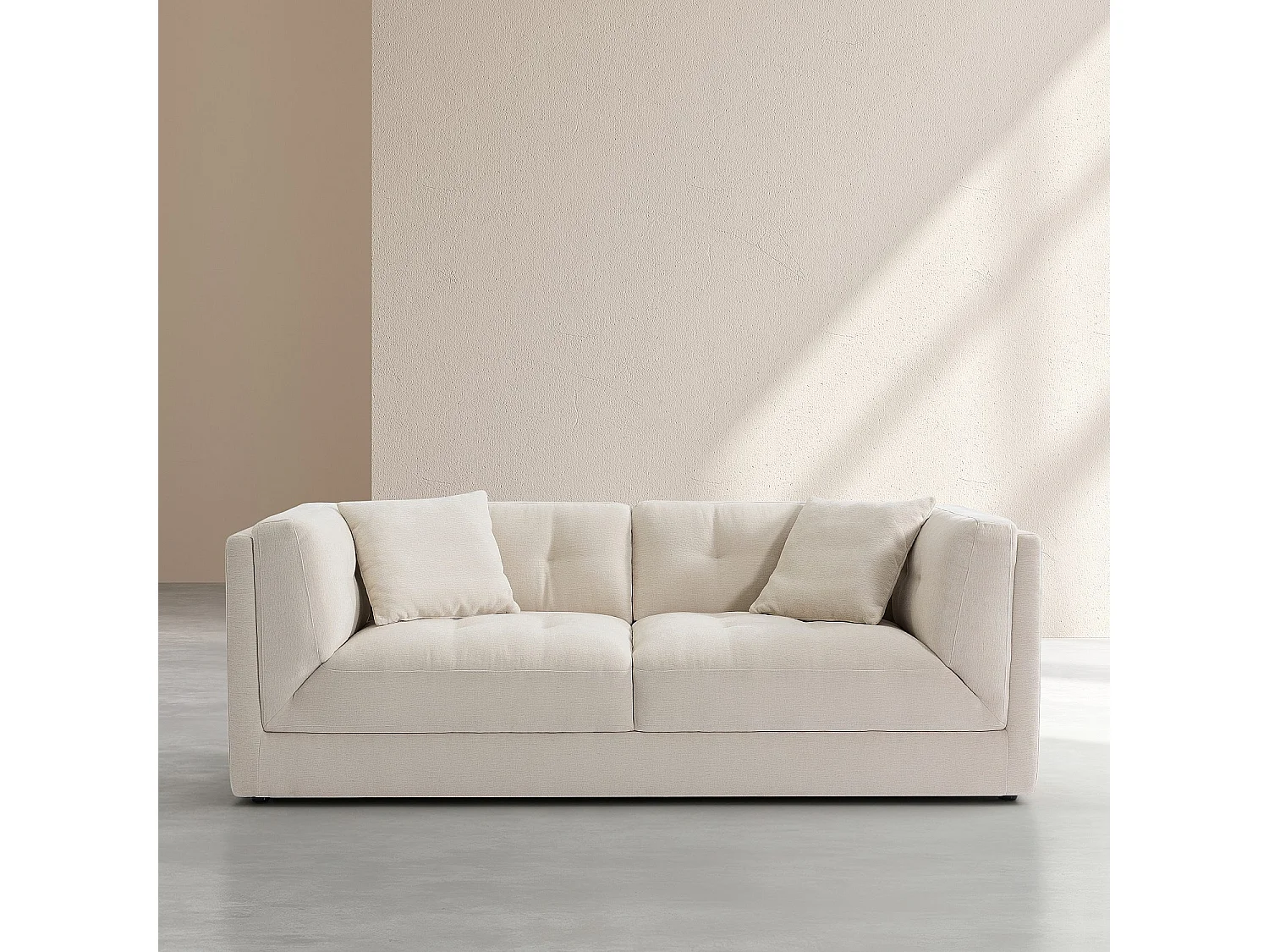 Canapé 3 places capitonné en tissu garni de plumes - Crème