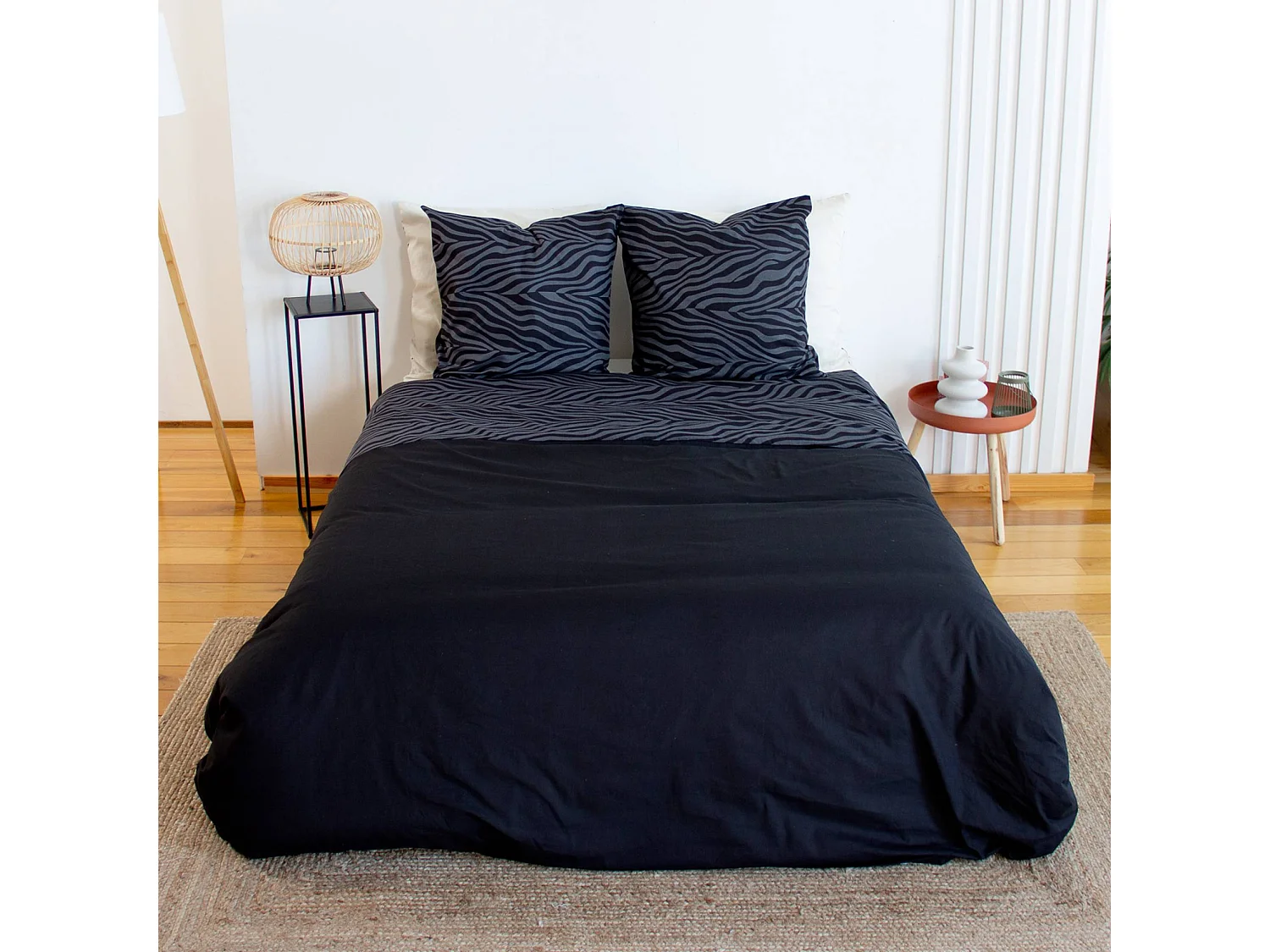 Parure de lit coton réversible imprimé zèbre 2 places noir 240x220cm - Zebra