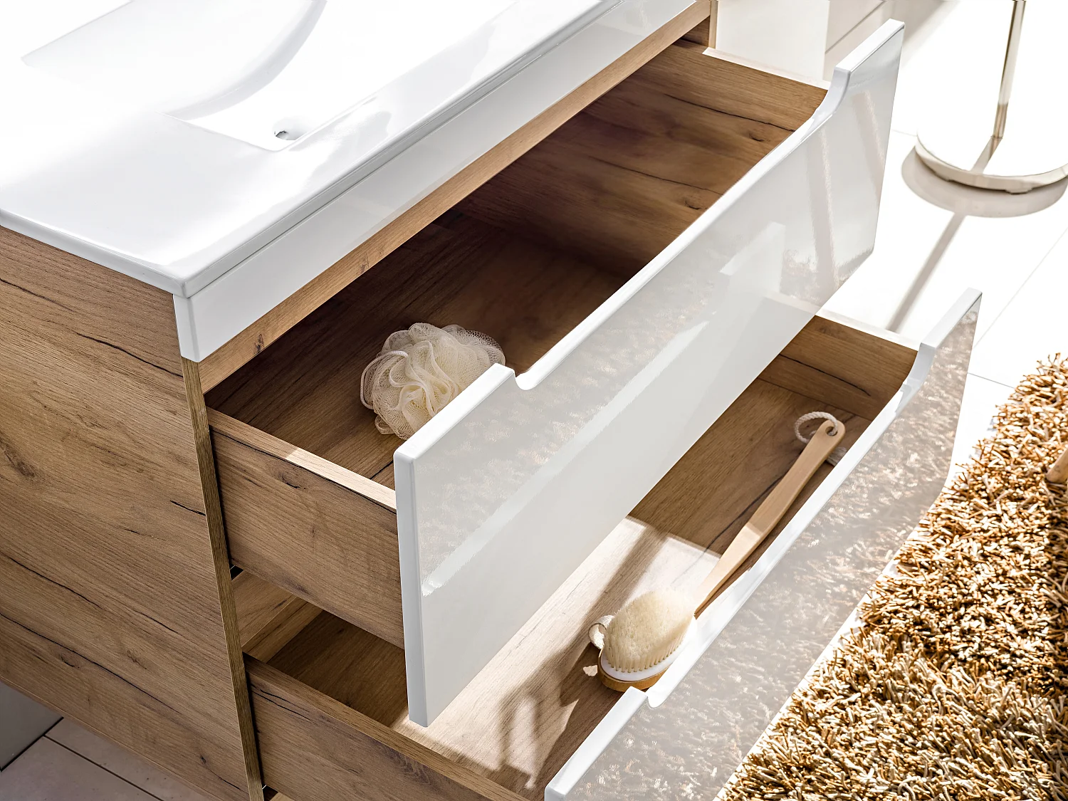 Wall Hung Vanity Unit with Basin 600mm Drawers Bathroom Sink Cabinet White Gloss Oak Effect Aruba