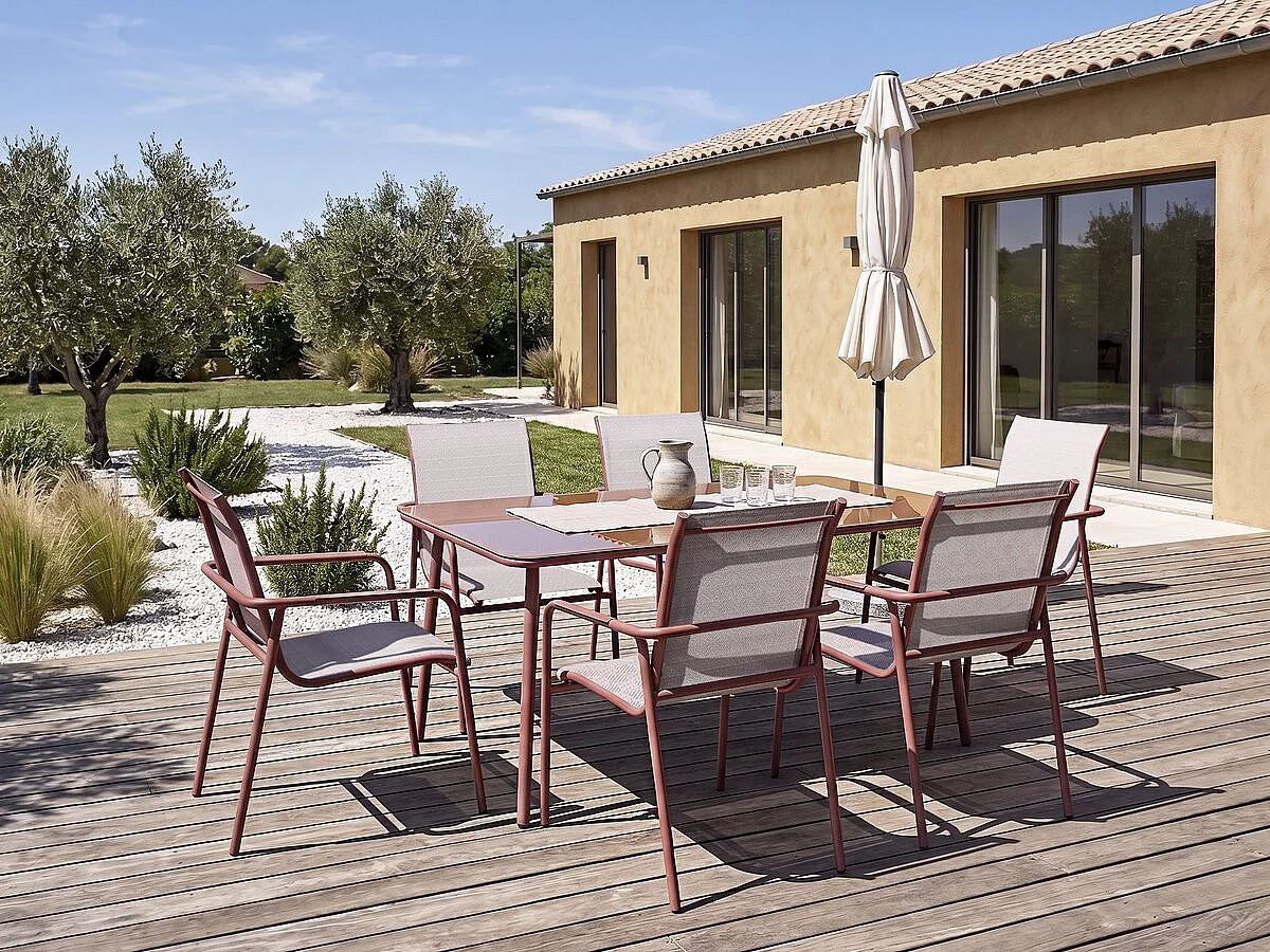 Metall Trädgårdsmöbelset "Malaga" - 7 Sittplatser - Terrakotta Finish, Glasbordsskiva