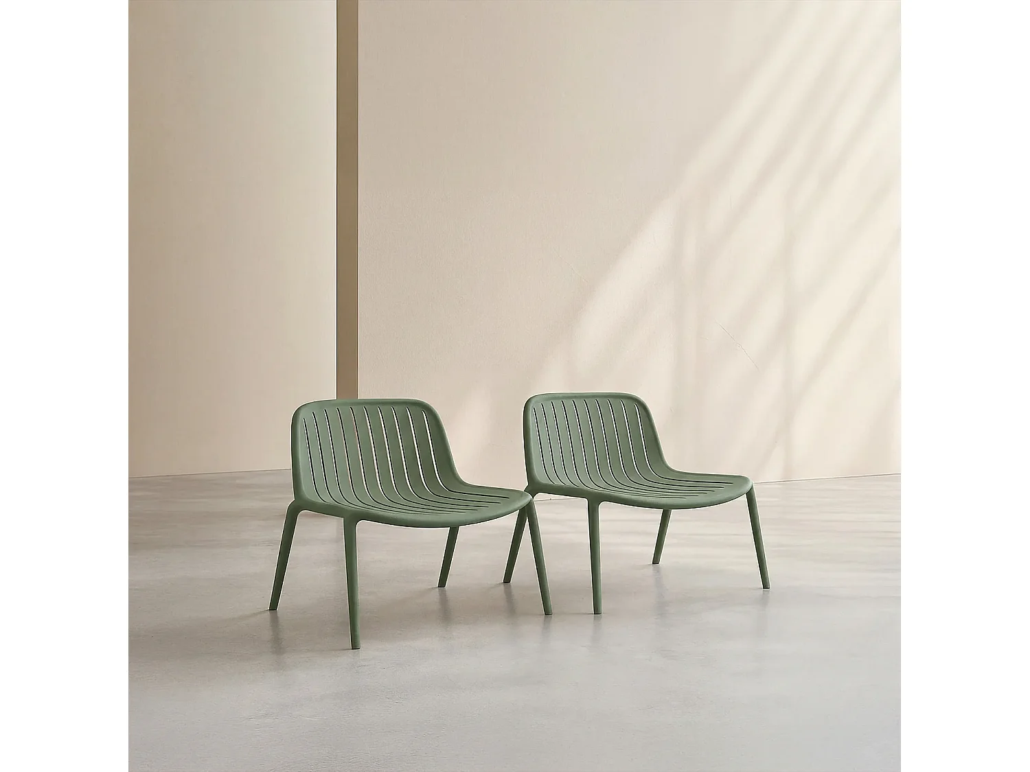 Lot de 2 fauteuils de jardin en polypropylène - Vert olive