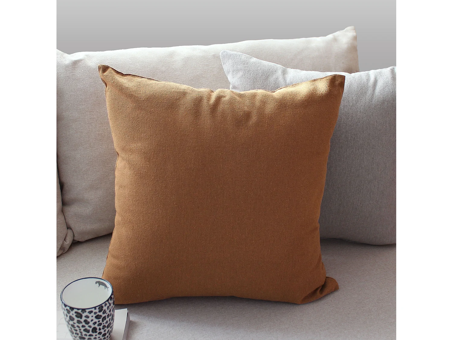 2 coussins carré déhoussable, 40x40cm, orange café, coton chambray, Collection Cambria, CMADECO