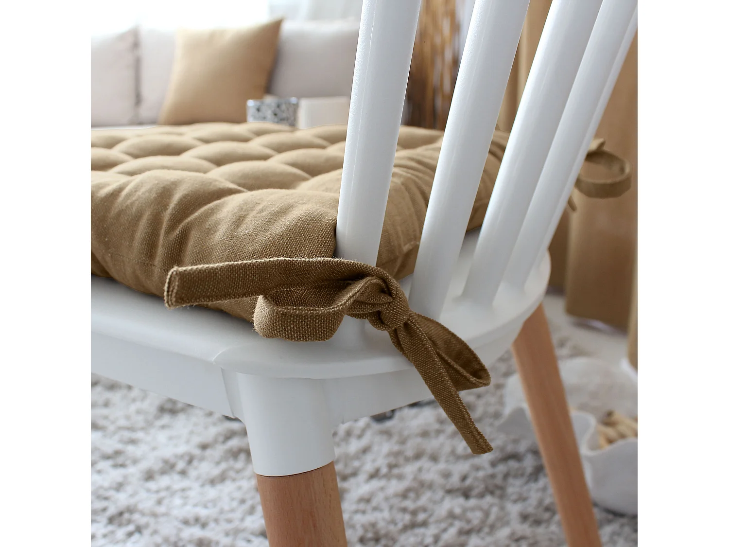 4 galettes de chaises carrées, 38x38cm, avec nouettes, beige Ocre, coton chambray, Collection Cambria, CMADECO