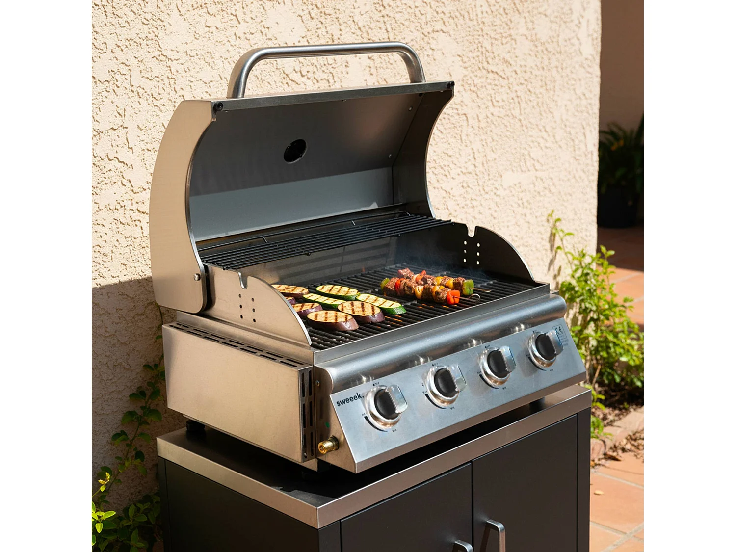 Parrilla de gas 4 quemadores empotrable plata