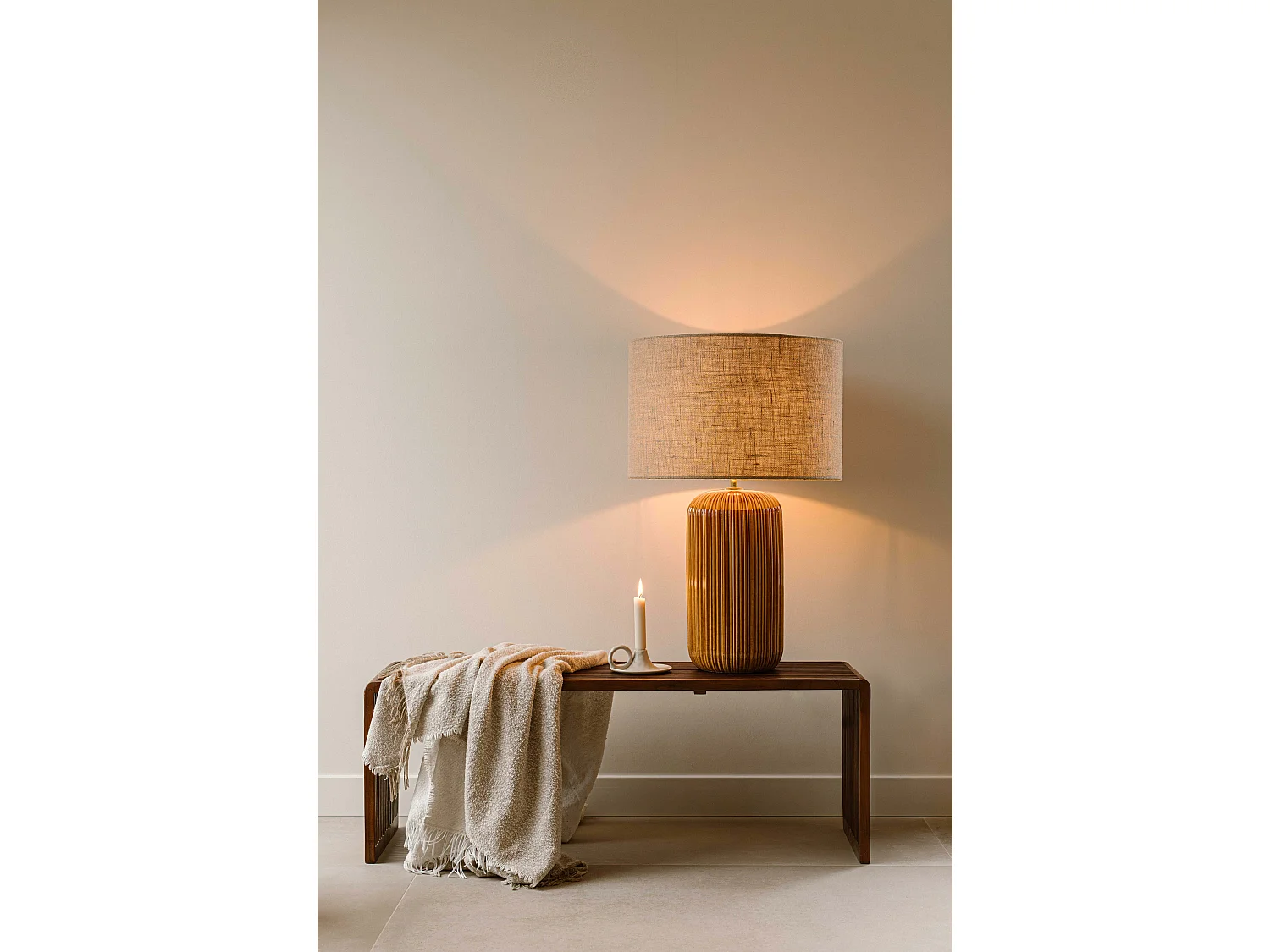 Lampe de table 79 cm - Marron - Lampe à poser en relief - Indore Home