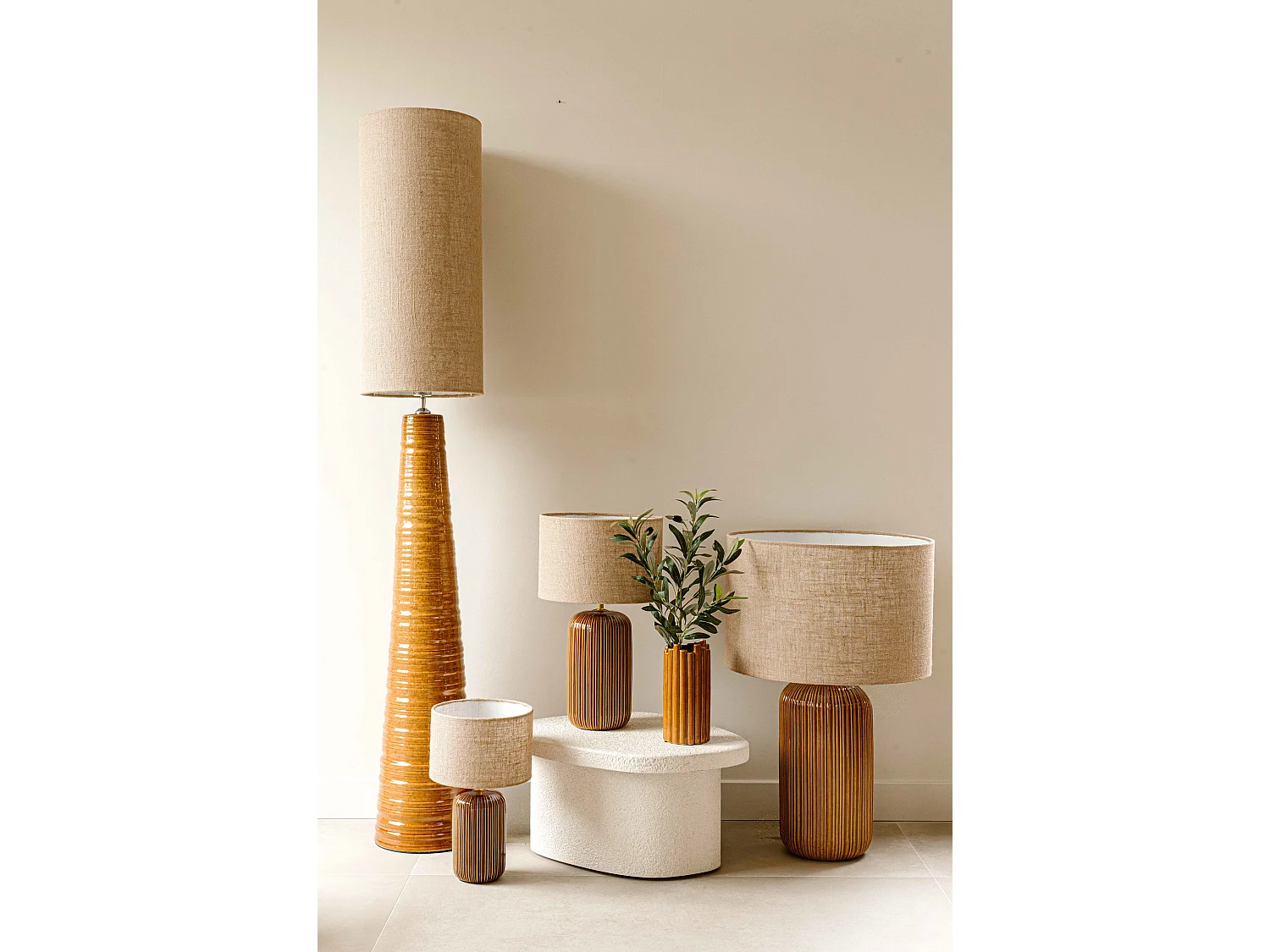 Tafellamp 39 cm - bruin - tafellamp met reliëfstructuur - Indore Home