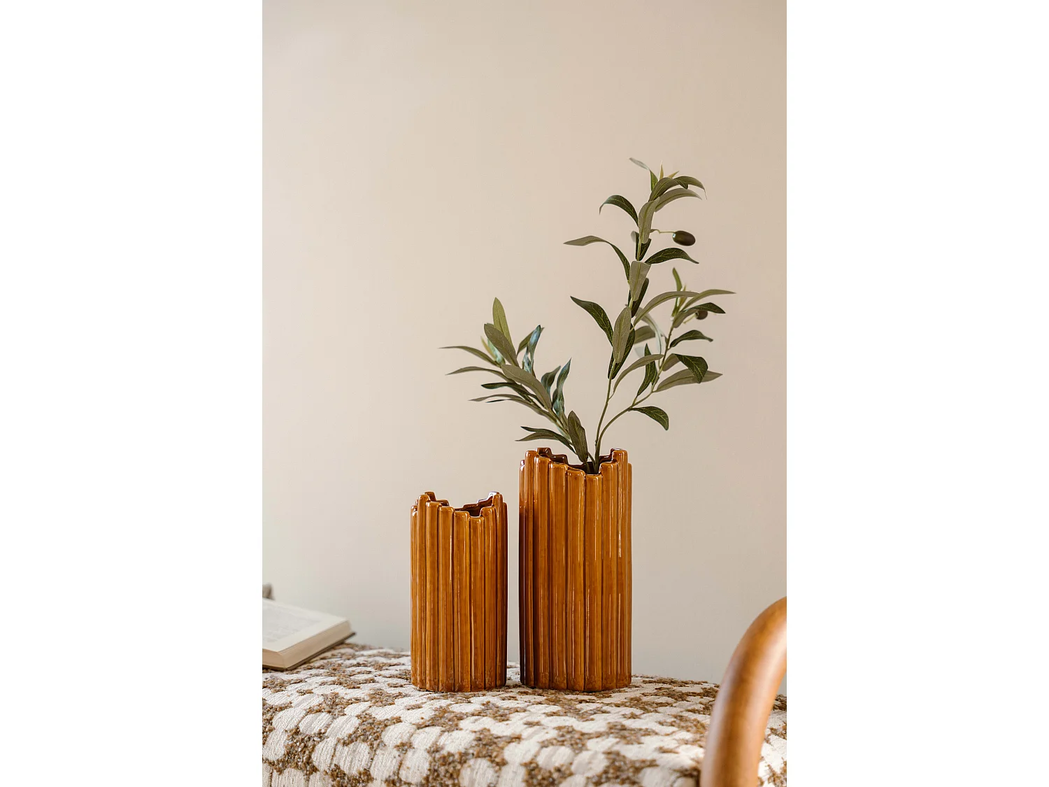 Vaas 23 cm - bruin - designvaas van keramiek - Indore Home