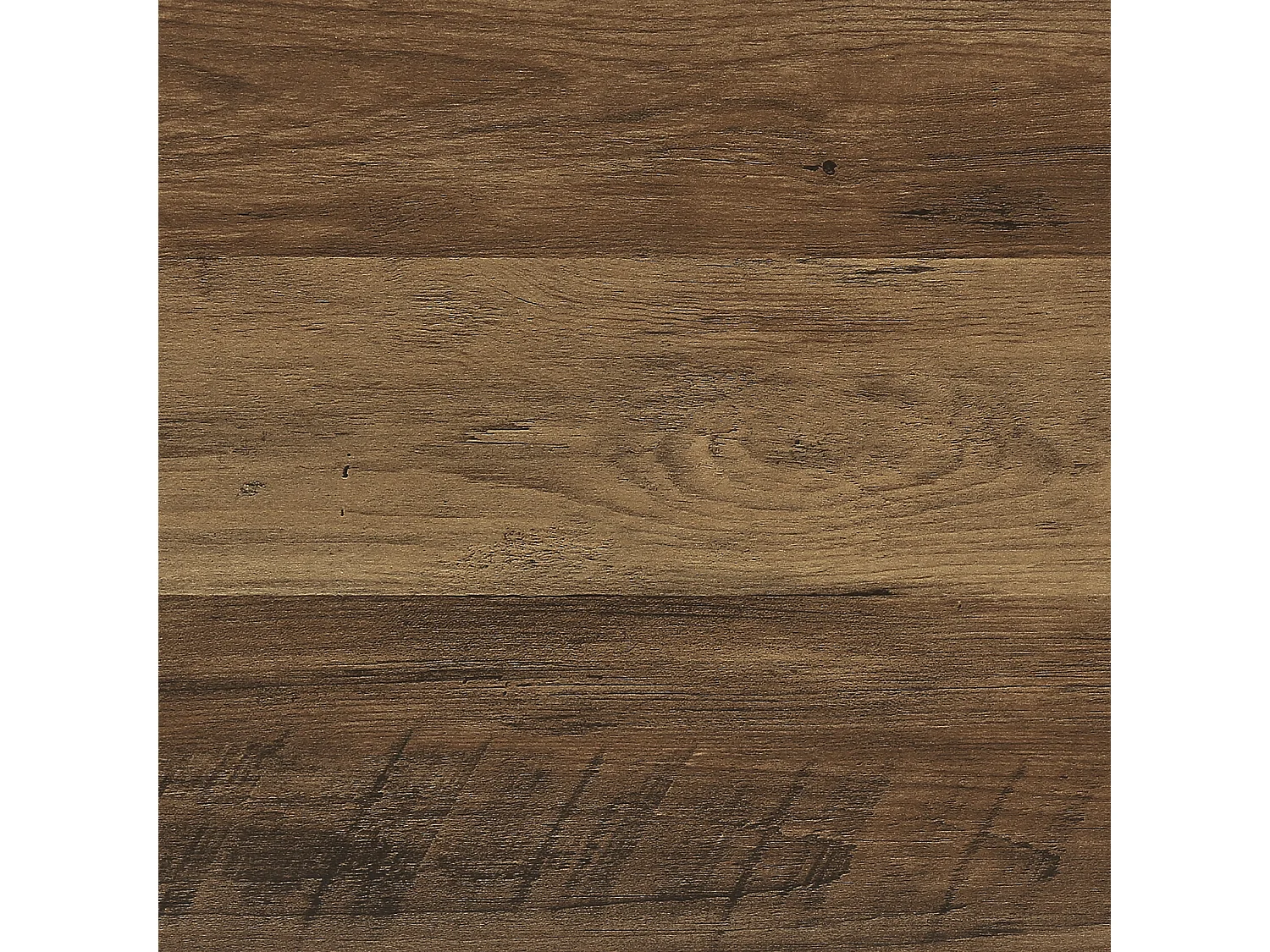 Table d'appoint à deux niveaux, style industriel, idéale à placer à côté du canapé dans le salon.