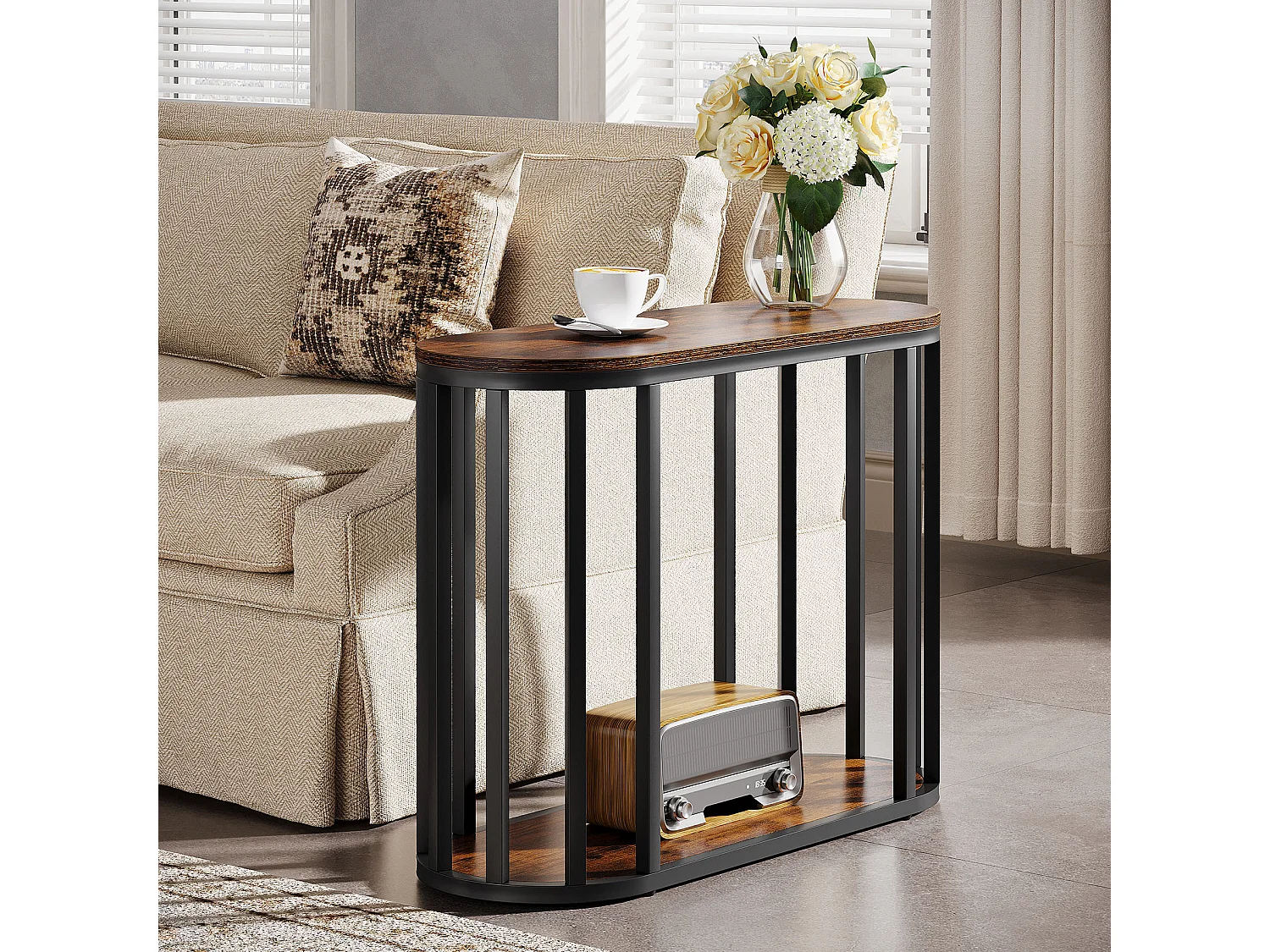 Table d'appoint étroite avec rangement, table d'appoint industrielle à 2 niveaux avec structure en métal noir