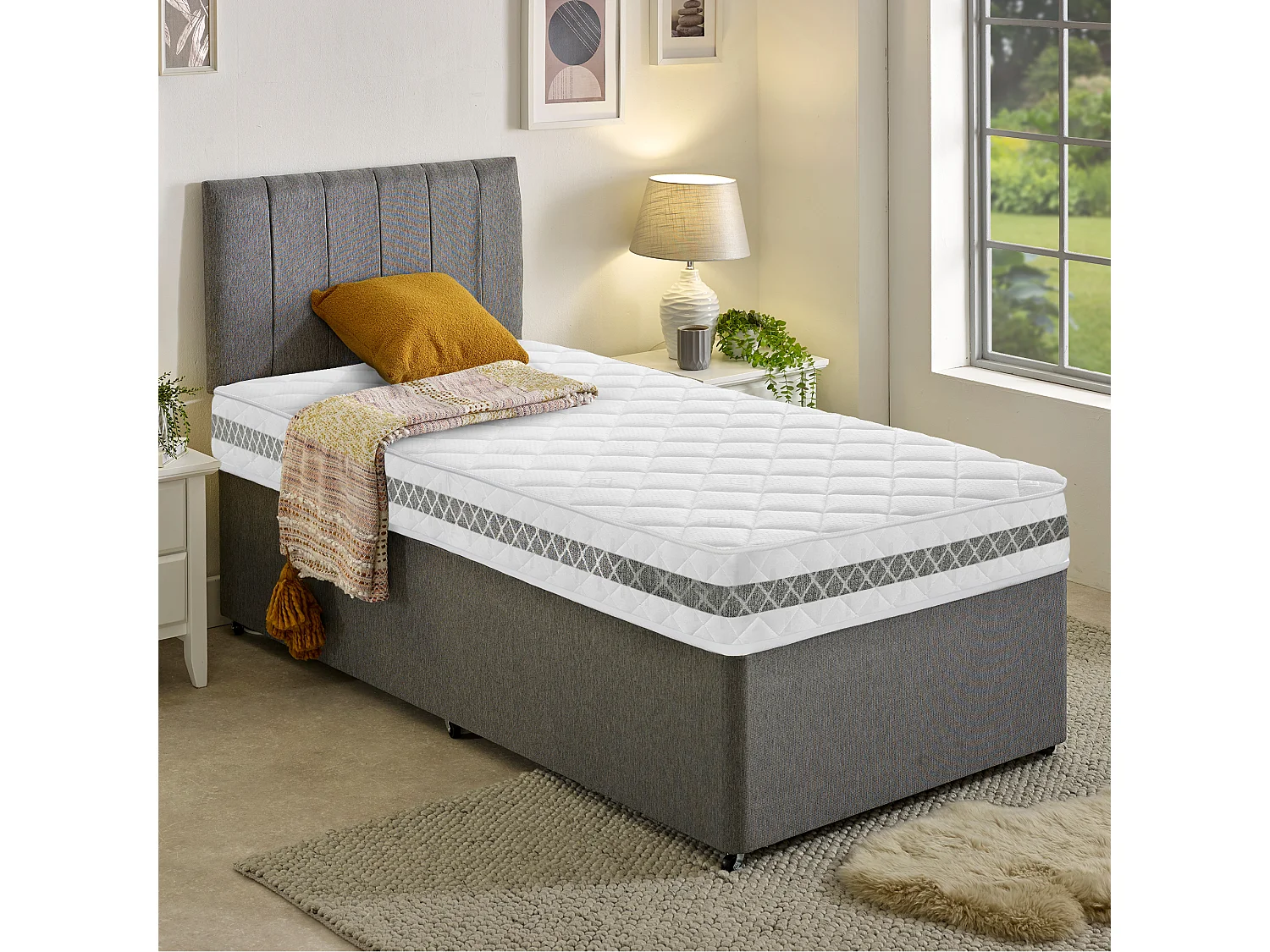 Diamond 3D Memory Foam and Spring Hybrid Mattress CoolTouch Surface