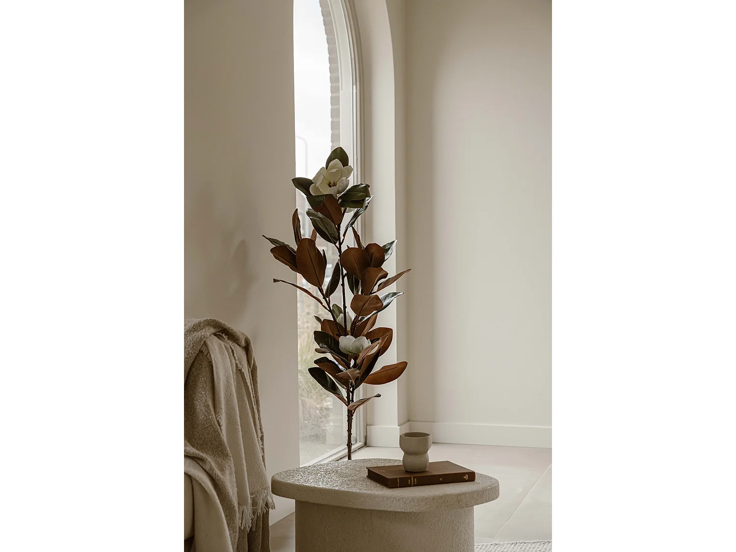 Künstliche Magnolie 120 cm - Grün - Realistische Blätter ohne Pflegeaufwand - Indore Home