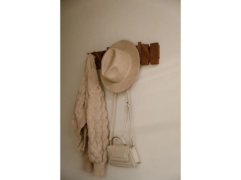 Wandgarderobe 57 cm - Natur - 8 klappbare Haken - Indore Home
