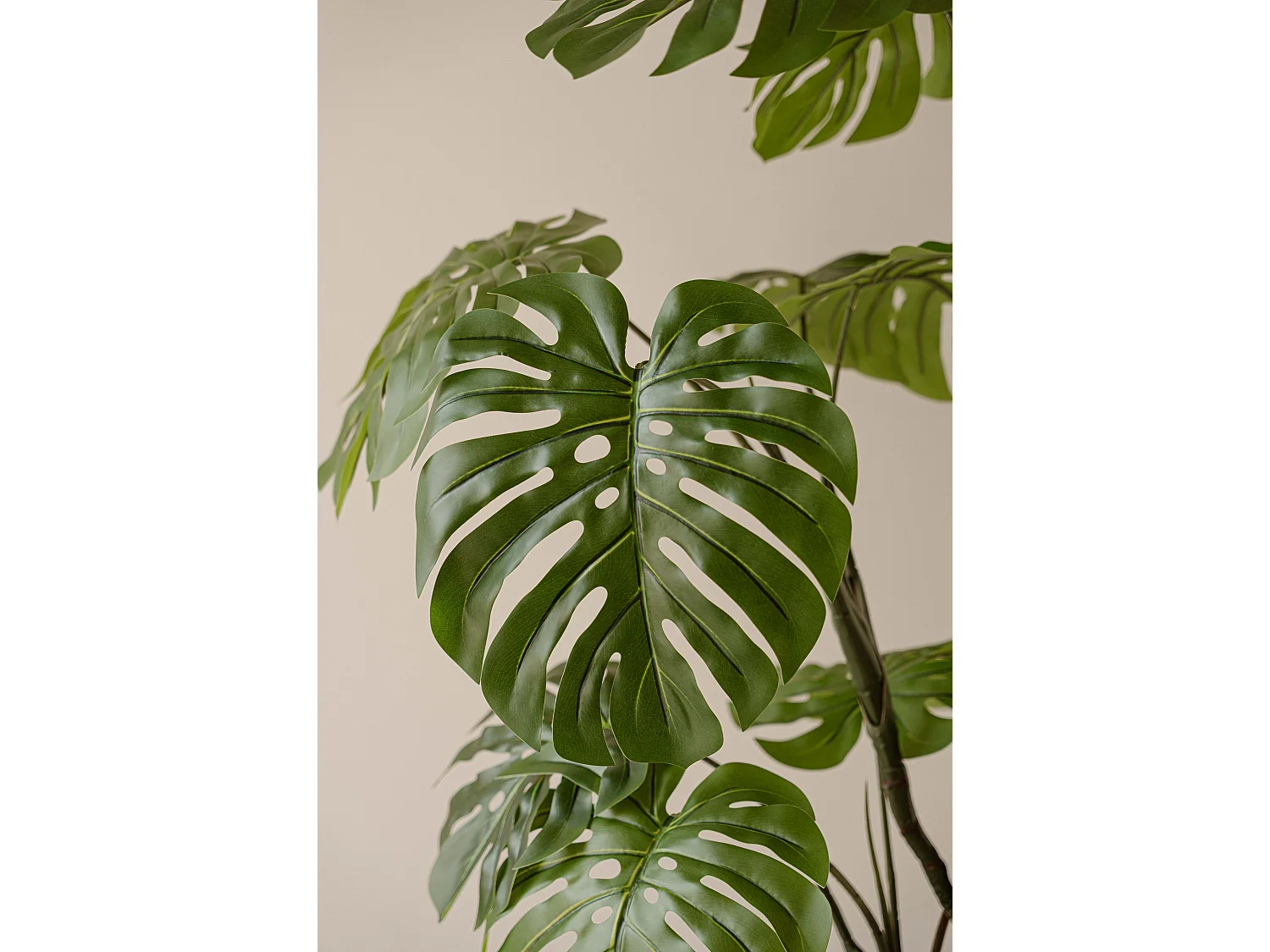Kunstplant Monstera 160 cm - groen - realistische bladeren zonder onderhoud - Indore Home