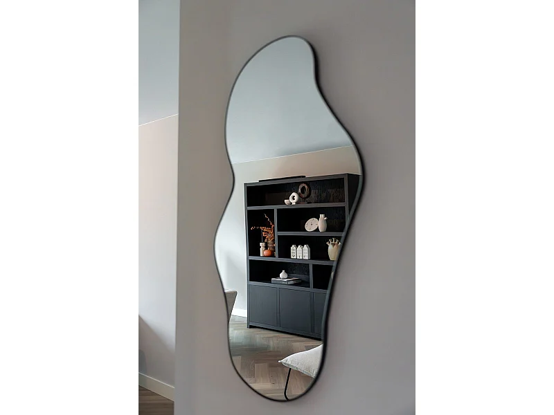 Miroir Troas | Miroir noir de forme organique | Design asymétrique | 110 x 62 cm | Indore Home