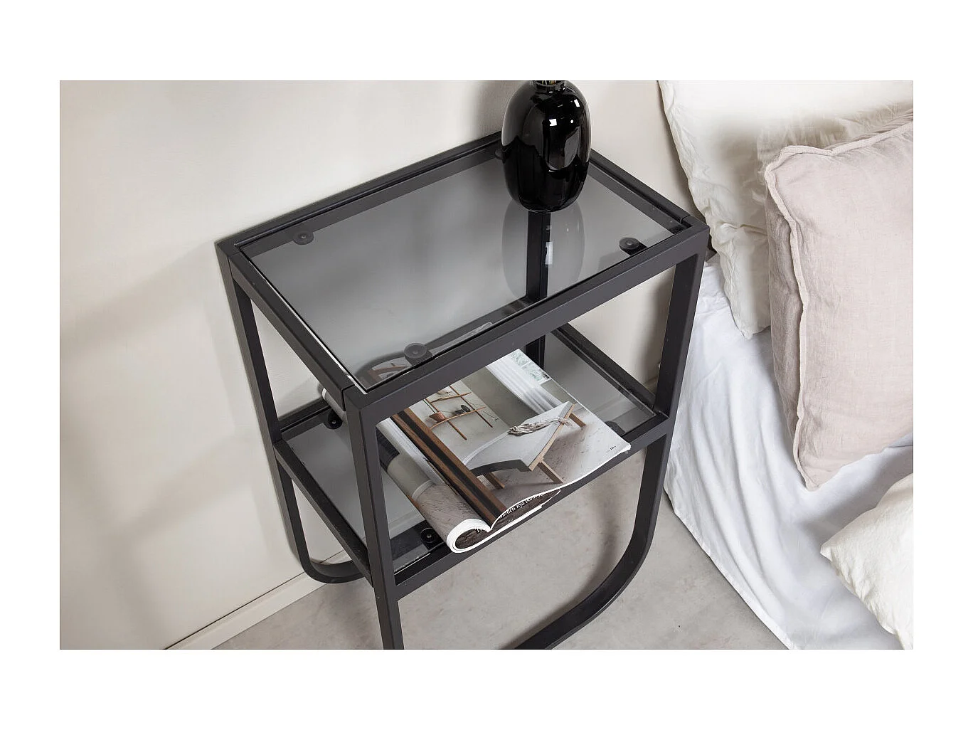 Table de Chevet en Verre "Rocker" 70cm Noir