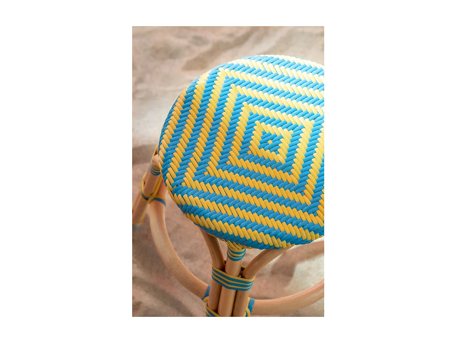 Tabouret en Rotin "Geo" 46cm Jaune & Bleu