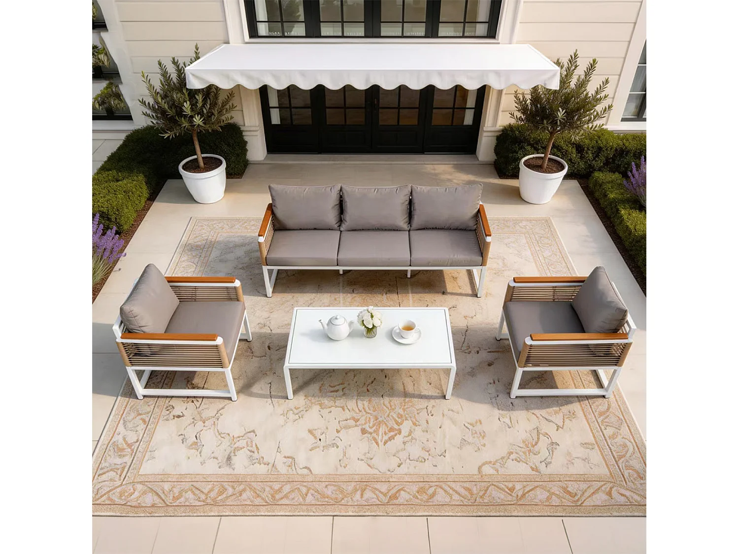 Salon de jardin 5 places avec table basse gris clair SOLOMON
